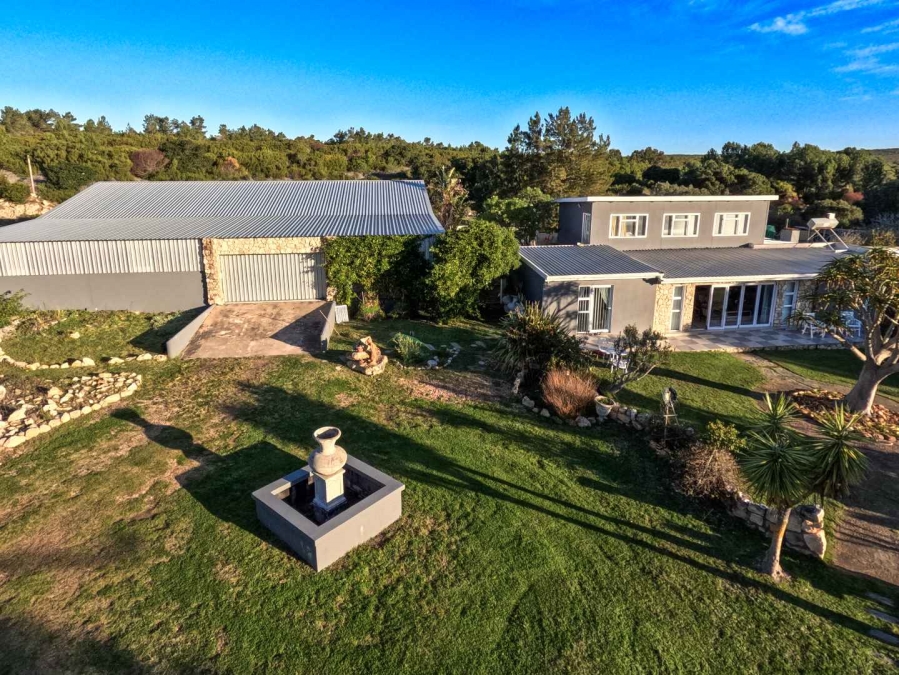 3 Bedroom Property for Sale in Stilbaai Western Cape